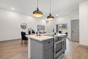 2450 Wickersham Ln, Austin, TX 78741 - Photo 6