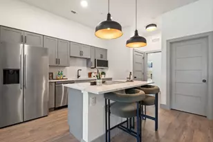 2450 Wickersham Ln, Austin, TX 78741 - Photo 8
