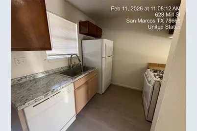 628 Mill Street #B, San Marcos, TX 78666 - Photo 2