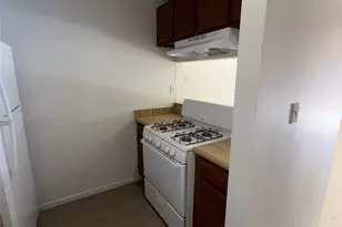 628 Mill St, San Marcos, TX 78666 - Photo 6