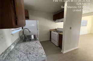 628 Mill St, San Marcos, TX 78666 - Photo 4