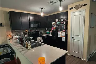 228 Texas Angel Wy, Jarrell, TX 76537 - Photo 12