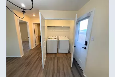 228 Texas Angel Way, Jarrell, TX 76537 - Photo 10