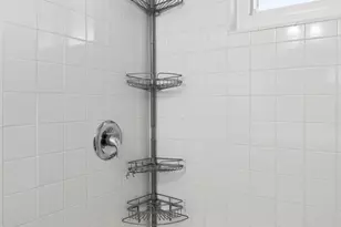 1210 Windsor Rd, Austin, TX 78703 - Photo 18