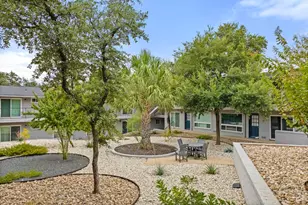 1210 Windsor Rd, Austin, TX 78703 - Photo 2