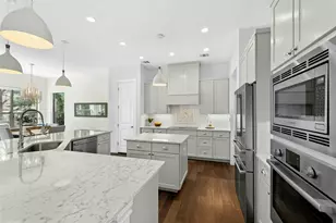 3 Camwood Trail, The Hills, TX 78738 - Photo 10