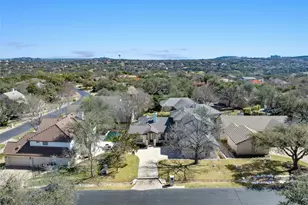3 Camwood Trail, The Hills, TX 78738 - Photo 38