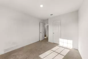 18524 Speculator Ln, Elgin, TX 78621 - Photo 26