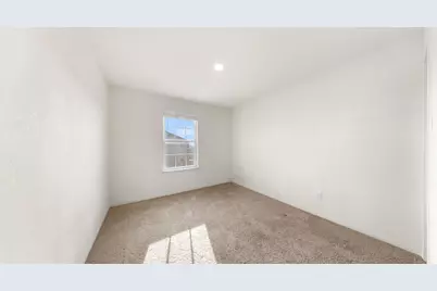 18524 Speculator Lane, Elgin, TX 78621 - Photo 28