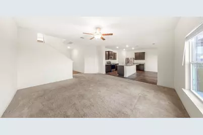 18524 Speculator Lane, Elgin, TX 78621 - Photo 10