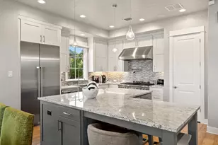 19412 Los Alamitos Ln, Spicewood, TX 78669 - Photo 38