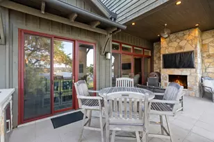 19412 Los Alamitos Ln, Spicewood, TX 78669 - Photo 18