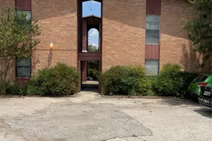 2222 Mission Hill Dr, Austin, TX 78741 - Photo 1