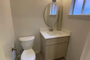 2222 Mission Hill Dr, Austin, TX 78741 - Photo 4