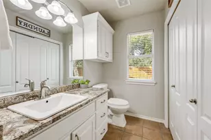 426 Summit Ridge Dr N, Point Venture, TX 78645 - Photo 18