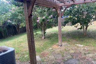 5628 War Admiral Dr, Del Valle, TX 78617 - Photo 14