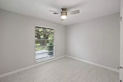 2015 Fair Oaks Drive, Austin, TX 78745 - Photo 26