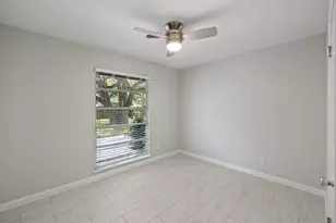 2015 Fair Oaks Dr, Austin, TX 78745 - Photo 26