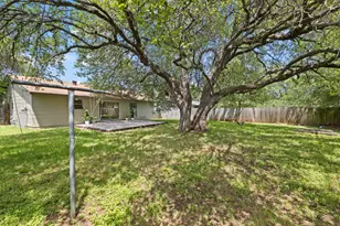 2015 Fair Oaks Dr, Austin, TX 78745 - Photo 36