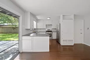 2015 Fair Oaks Dr, Austin, TX 78745 - Photo 20