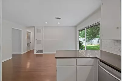 2015 Fair Oaks Drive, Austin, TX 78745 - Photo 18