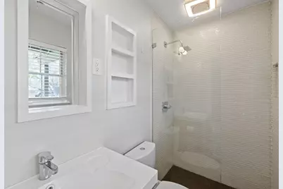 2015 Fair Oaks Drive, Austin, TX 78745 - Photo 24
