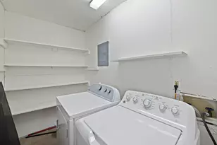 2015 Fair Oaks Dr, Austin, TX 78745 - Photo 32