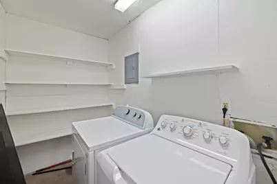 2015 Fair Oaks Drive, Austin, TX 78745 - Photo 34