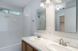 1429 Poppy Seed Ln, Austin, TX 78741 - Photo 16