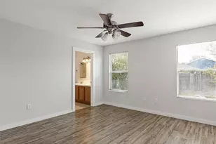 1429 Poppy Seed Ln, Austin, TX 78741 - Photo 14