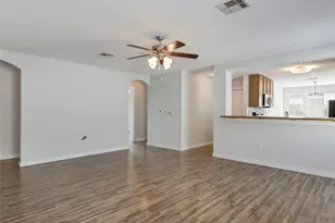 1429 Poppy Seed Ln, Austin, TX 78741 - Photo 6