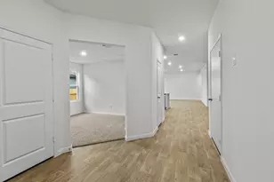 244 Flora Vista St, San Marcos, TX 78666 - Photo 2