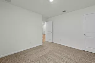 244 Flora Vista St, San Marcos, TX 78666 - Photo 32