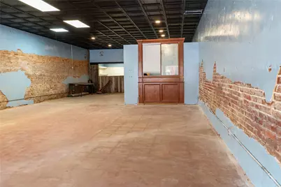 110 E Clark Street E, Bartlett, TX 76511 - Photo 8