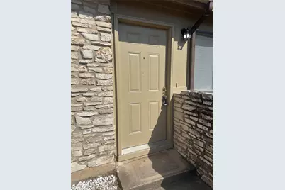 2602 S Bagdad Road #B, Leander, TX 78641 - Photo 2