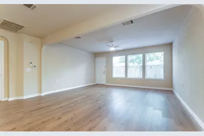 7106 Thannas Way, Austin, TX 78744 - Photo 2