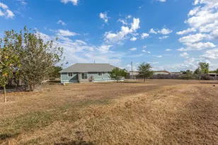 196 Tobias St, Buda, TX 78610 - Photo 28