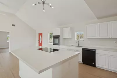 196 Tobias Street, Buda, TX 78610 - Photo 6