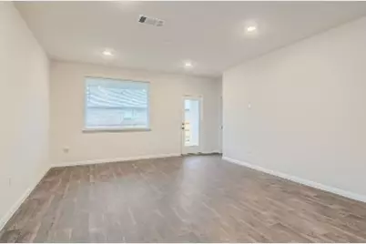 709 Iron Bridge Road, Georgetown, TX 78626 - Photo 6