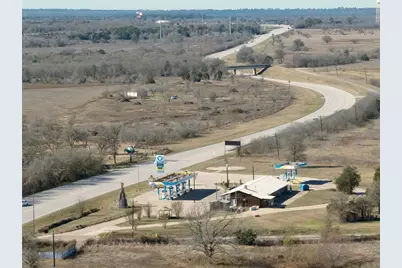 2747 21 E Highway E, Paige, TX 78659 - Photo 8