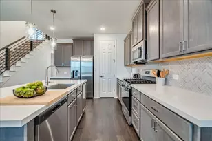 5417 Lena Dr, Austin, TX 78723 - Photo 10