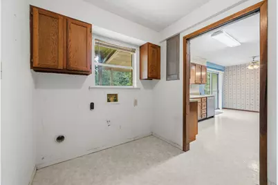 272 Old Coach Lane, Elgin, TX 78621 - Photo 14