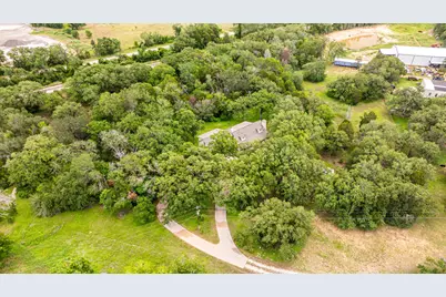 272 Old Coach Lane, Elgin, TX 78621 - Photo 38