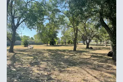 1125 San Marcos Highway, Luling, TX 78648 - Photo 1