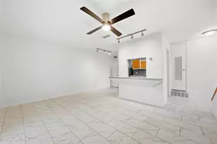 2806 Skyway Cir, Austin, TX 78704 - Photo 6