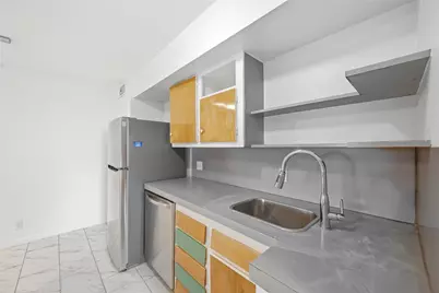 2806 Skyway Circle #101, Austin, TX 78704 - Photo 14