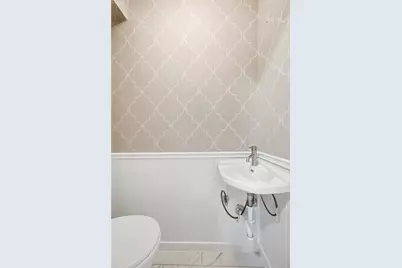 2806 Skyway Circle #101, Austin, TX 78704 - Photo 16