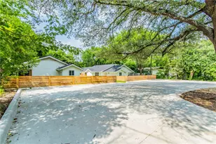 601 E 50th St, Austin, TX 78751 - Photo 14