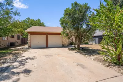 5408 King Henry Drive, Austin, TX 78724 - Photo 2