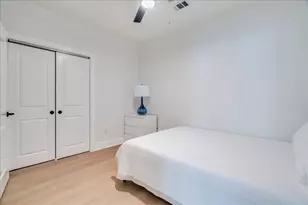 3000 Duval St, Austin, TX 78705 - Photo 16